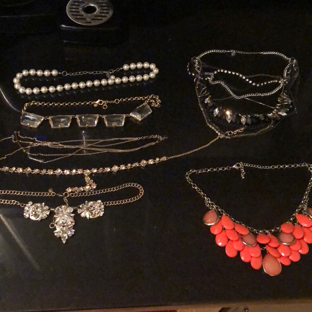 Jewelry bundle for 25!